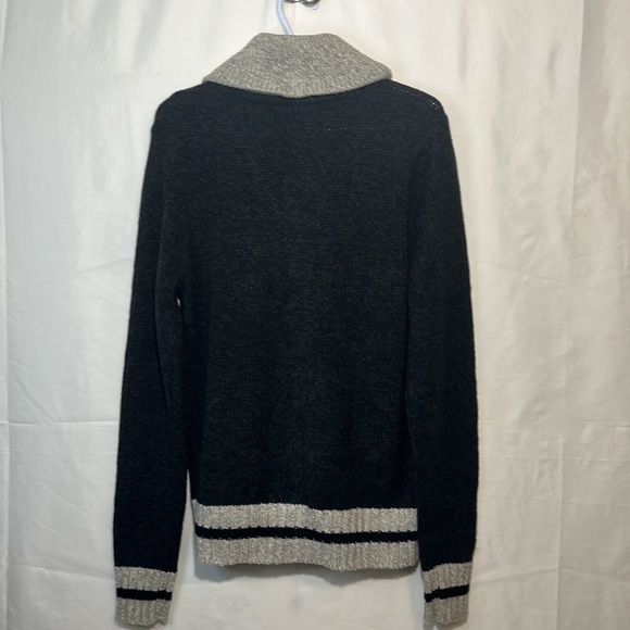 Amnesia Knit Sweater Size Medium in Black & Grey - Picture 2 of 4